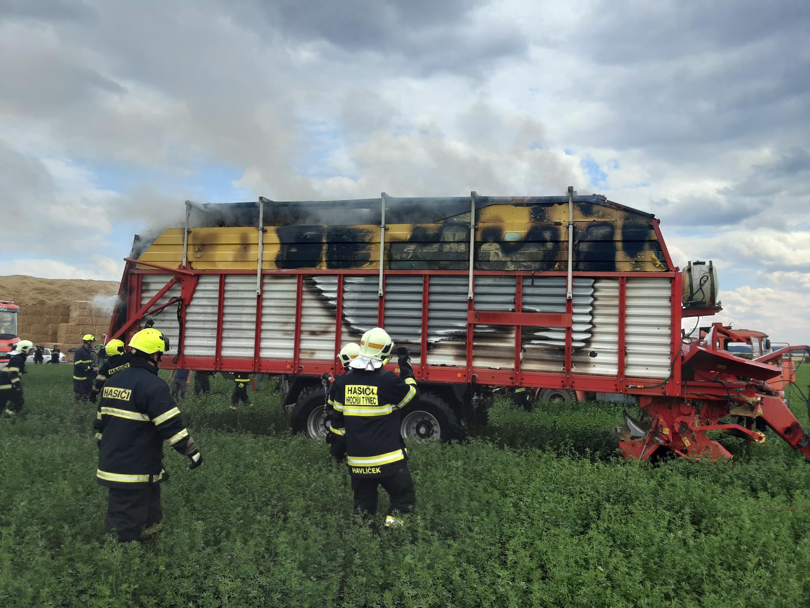 Požár sběracího vozu 2