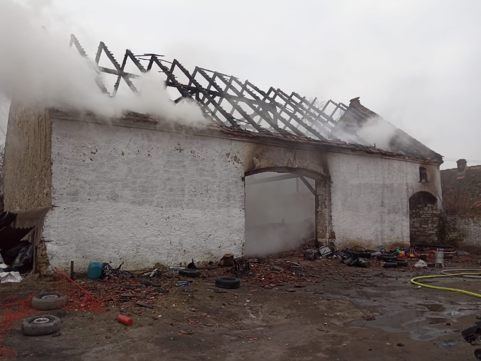 Požár stodoly  (3).jpg