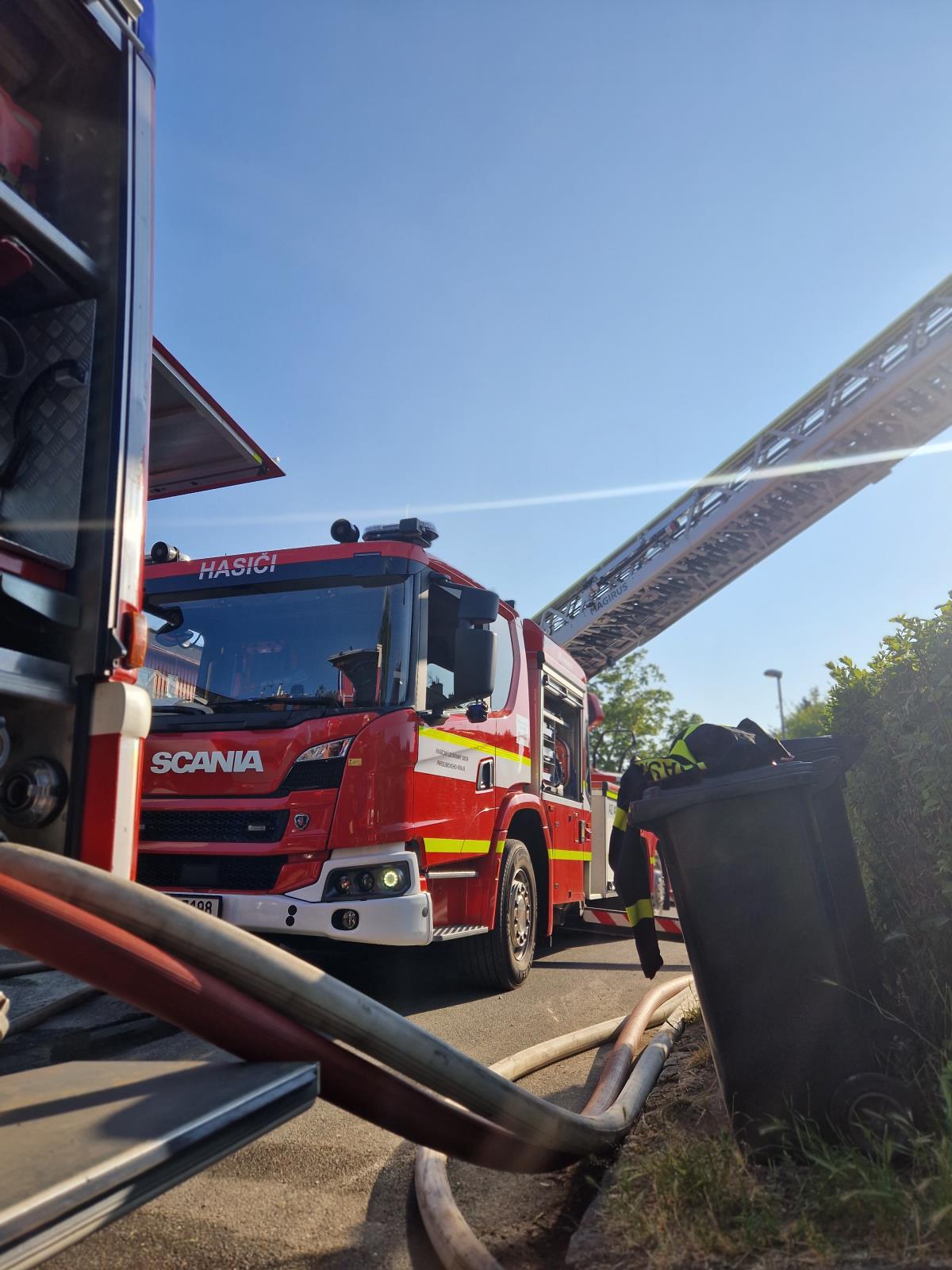 Požár_Ohrazenice (4).jpg