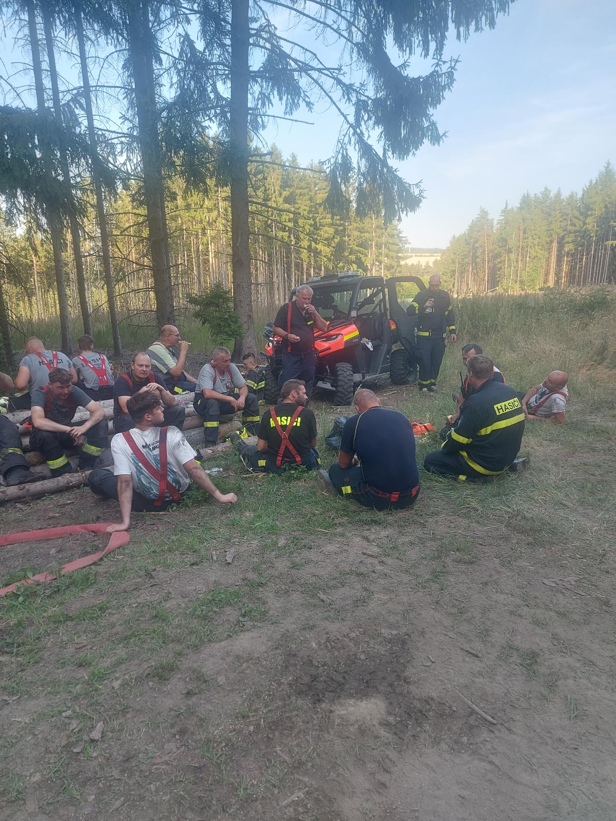 Požár_lesa_Rohozec (2).jpg