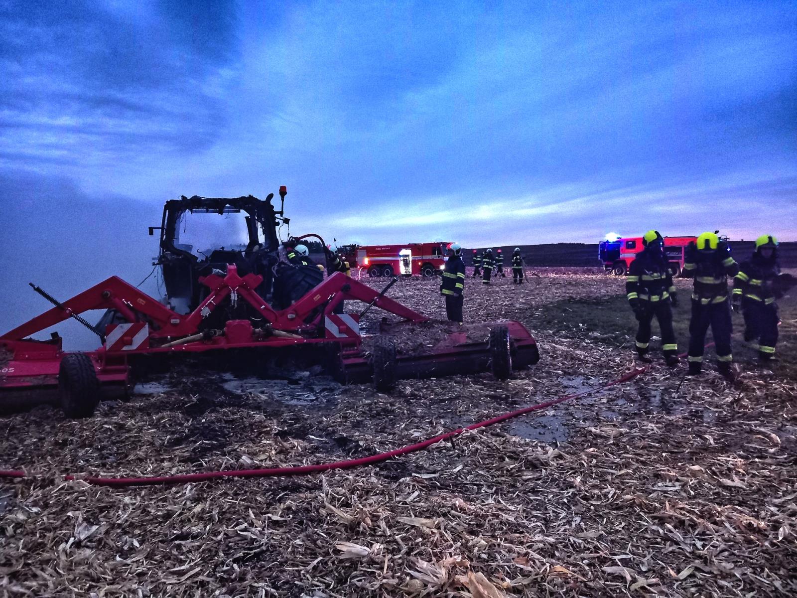 Požáry traktorů.jpeg