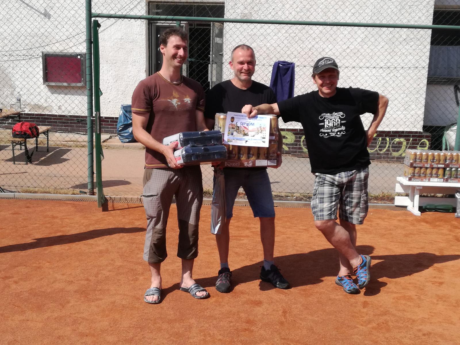 Přebor HZS ČR v nohejbalu dvojic, Brtnice u Jihlavy - 7. 6. 2018 (1).jpg