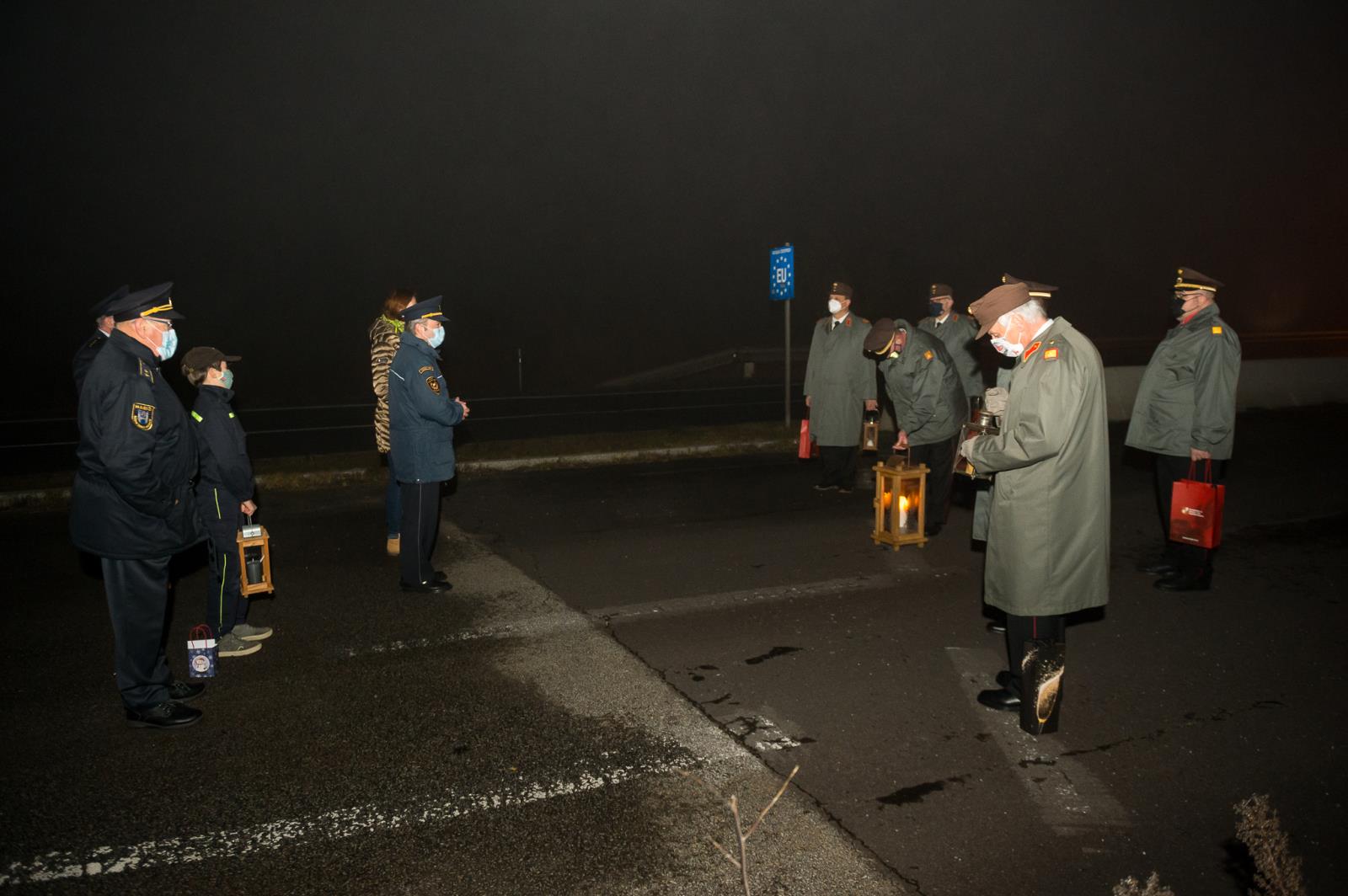 Předání Betlémského světla 2020 (3).jpg