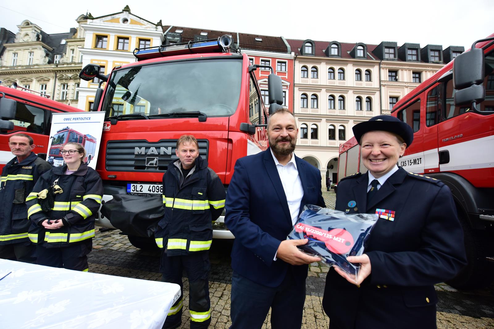 Předání CAS obcím LK