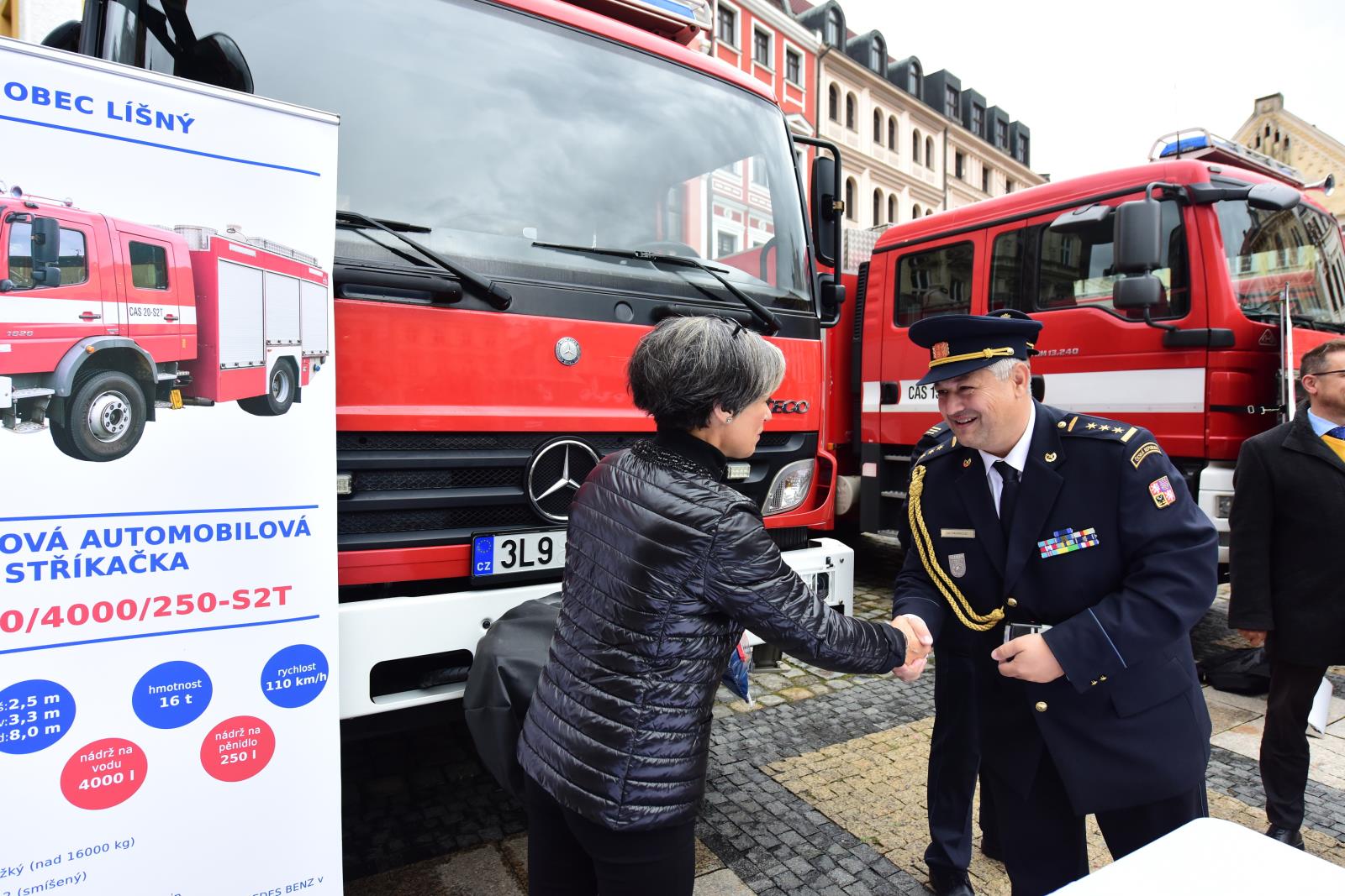 Předání CAS obcím LK