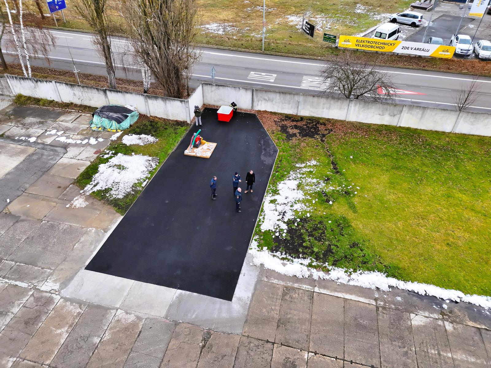 Předání darů města Jindřichův Hradec (1).JPG