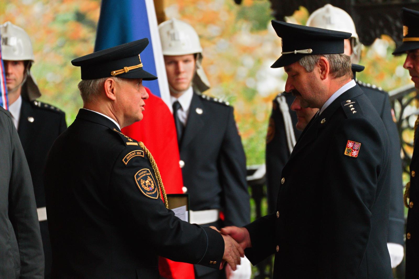 Předání medailí HZS ČR, Hluboká nad Vltavou - 25. 10. 2016 (15).jpg
