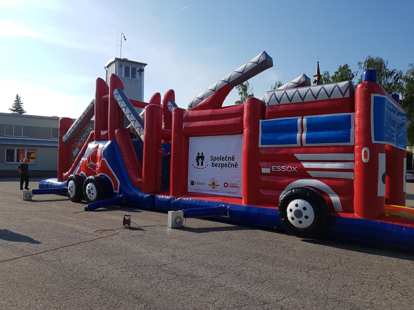 Předání nafukovací dráhy, České Budějovice - 30. 5. 2018 (4).jpg