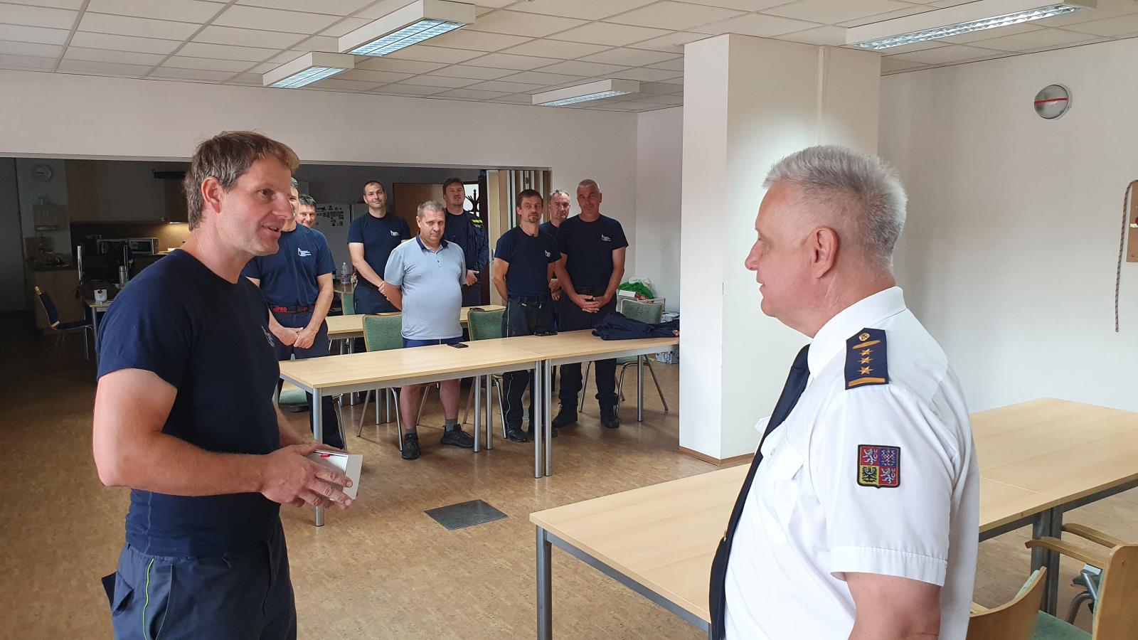 Předání ocenění za záchranu života - Pavel Farka - 24. 6. 2022 (4).jpg