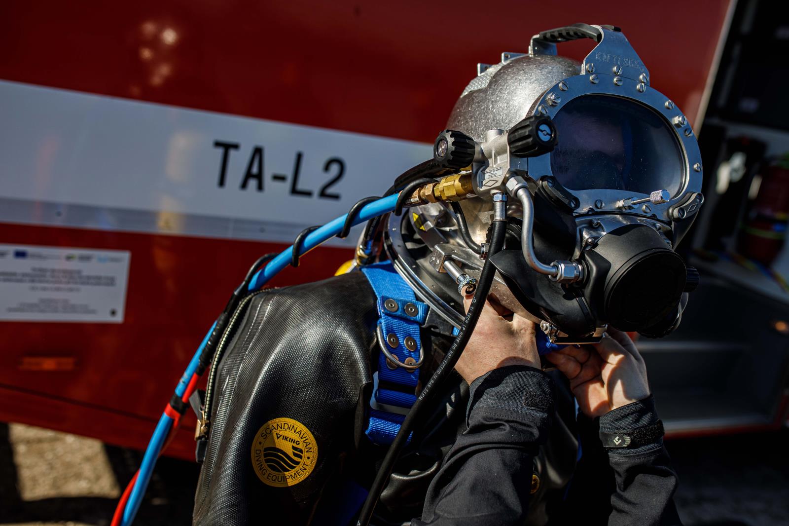 Přilbové potápění HZS KHK (8).jpg