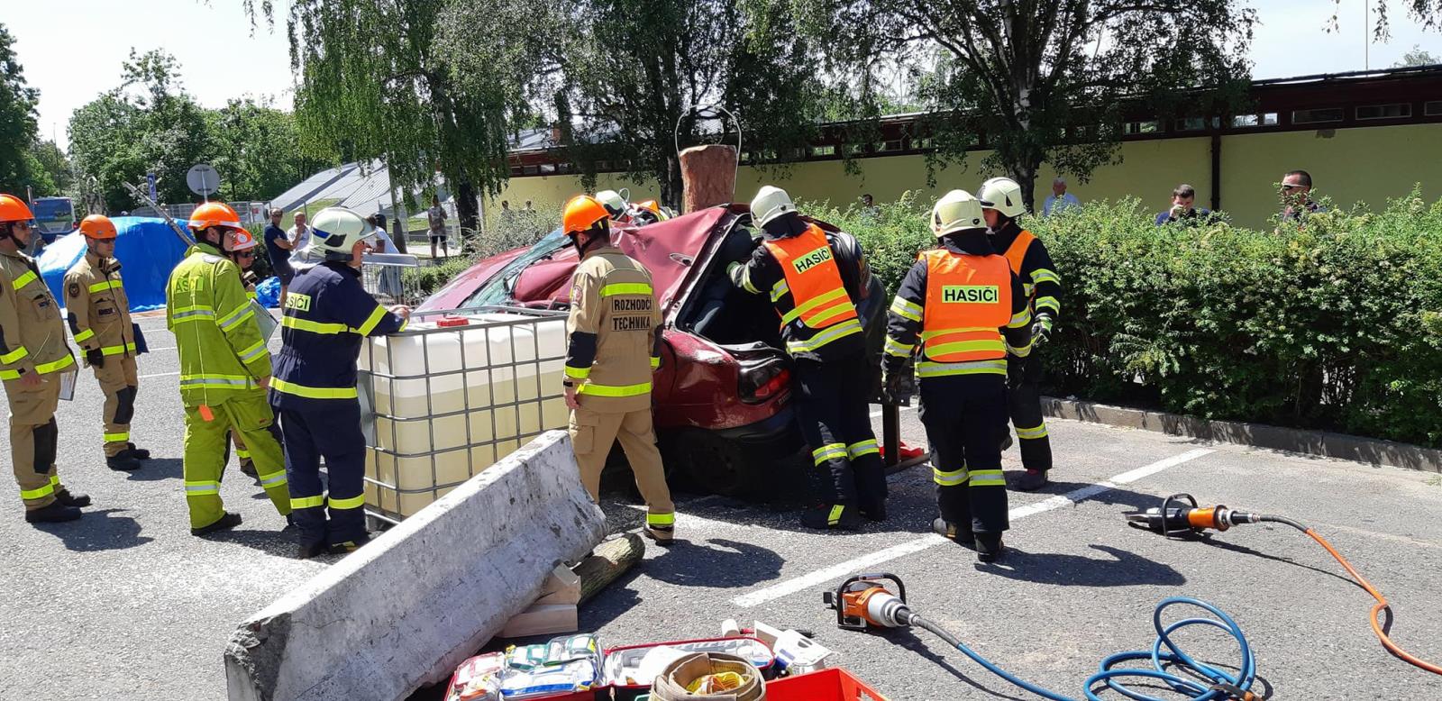 Regionální soutěž ve vyprošťování (10).jpg