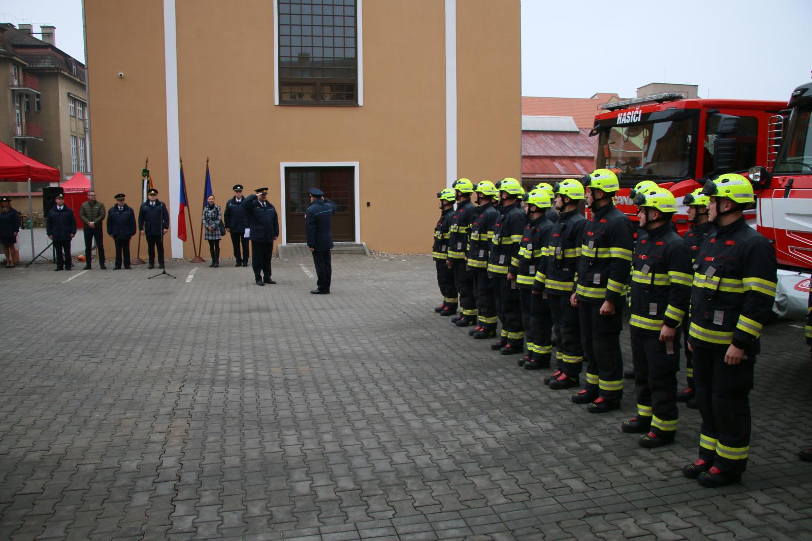 Slavnostní otevření zázemí v Žatci (2).jpg