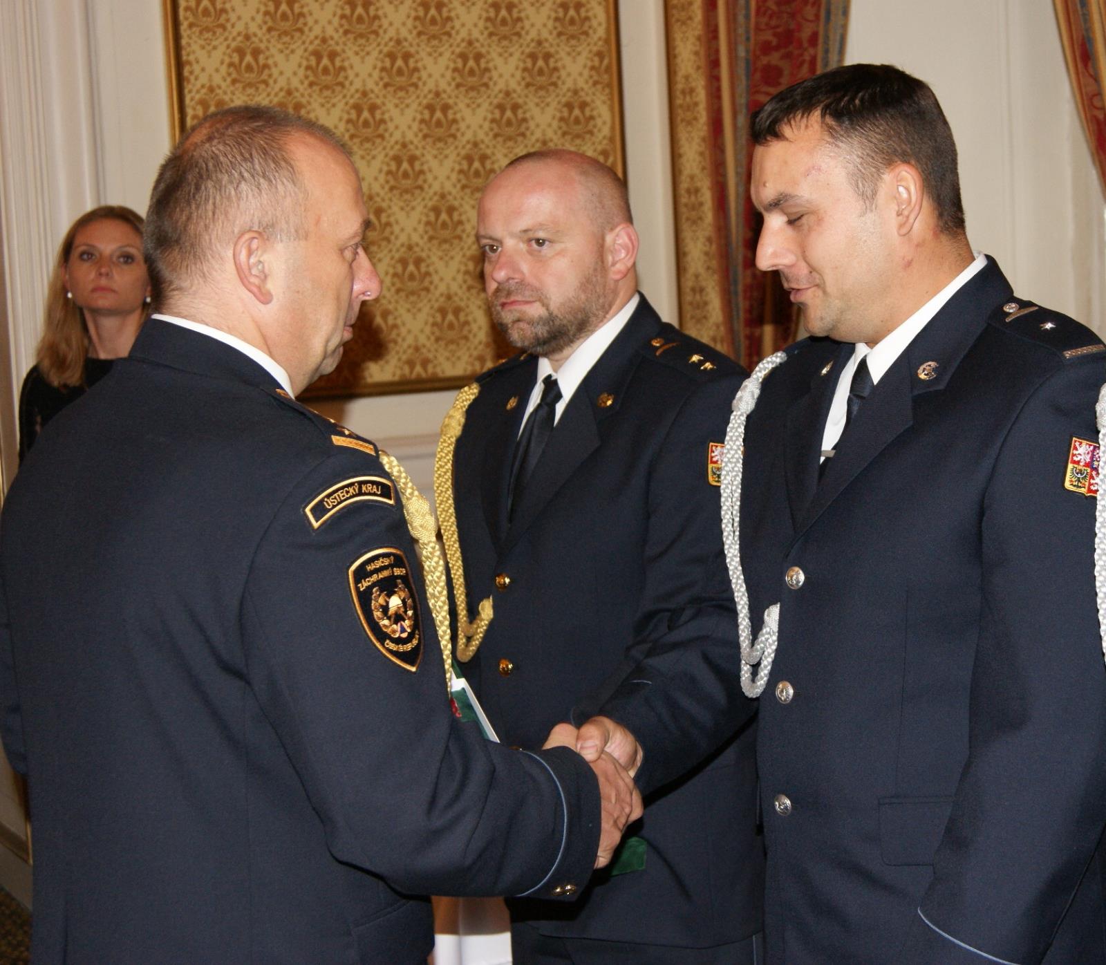 Služební medaile říjen 2018 (24).JPG