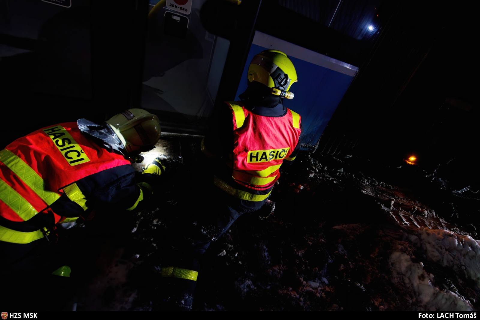 Snih_vyprostovani_Ostrava (1).jpg