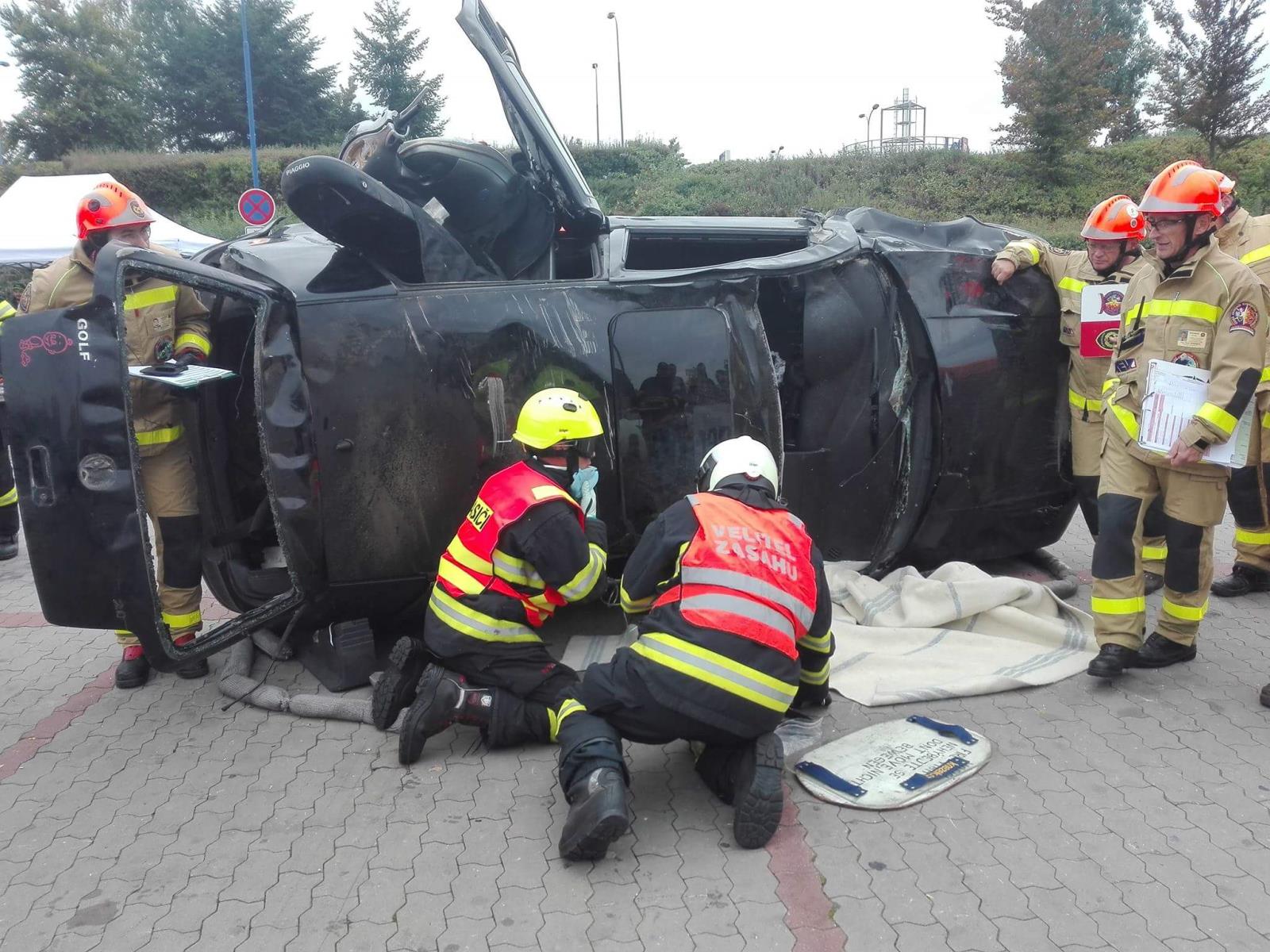 Soutěž ve vyprošťování, Praha - 21. 9. 2017 (3).jpeg