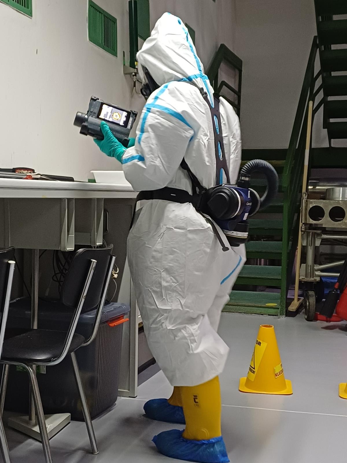 Spektrometrický seminář pro radiační pracovníky chemických laboratoří HZS ČR_10.jpg