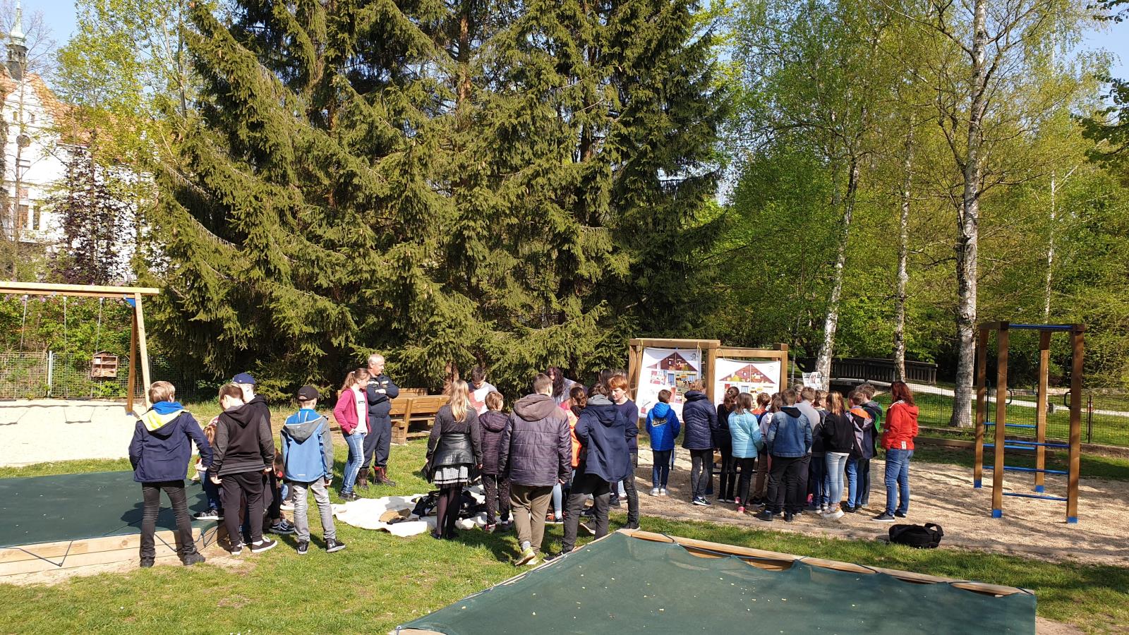 Taktické cvičení a PVČ akce, ZŠ Třeboň - 2. 5. 2019 (14).jpg