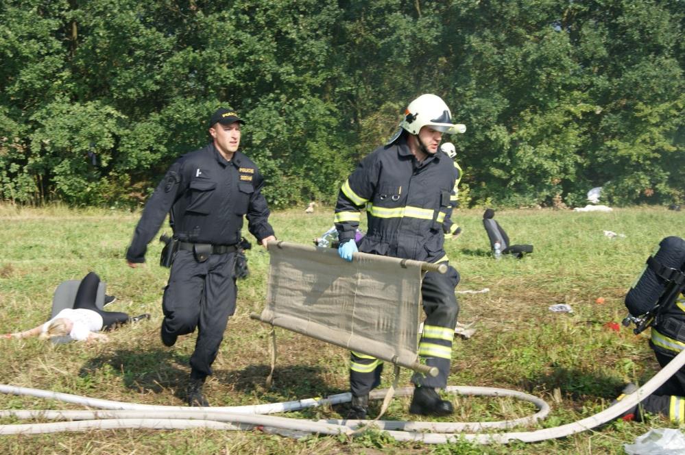 Taktické cvičení pád letadla Modlany (7).jpg