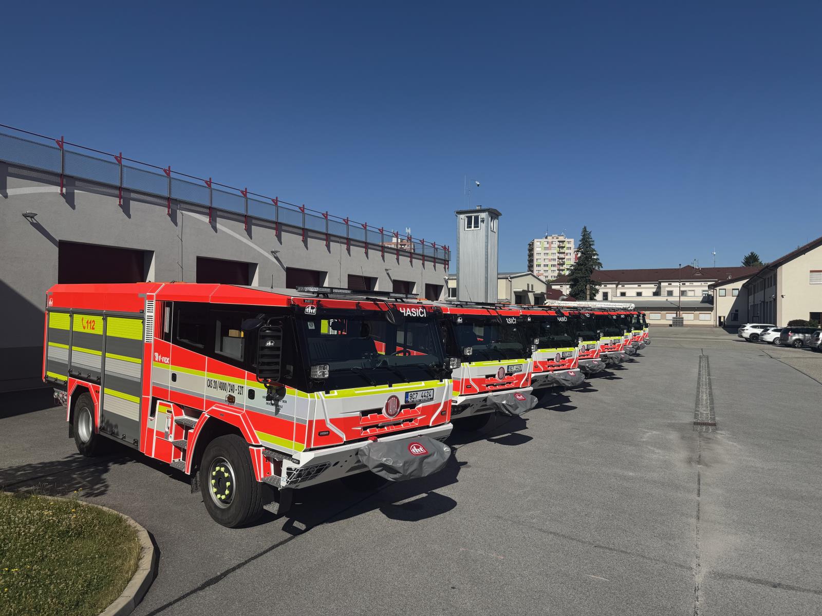 Tatra T815 Force (4).JPG