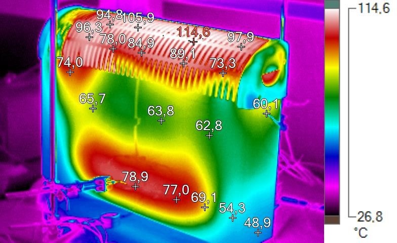 Termosnímek elektrického konvektoru s termostatem a ventilátorem