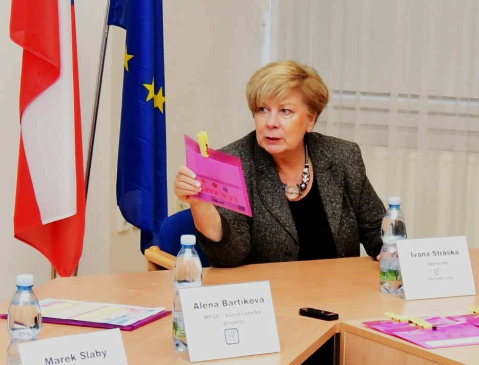 Tisková konference - Senior karta  (5).JPG