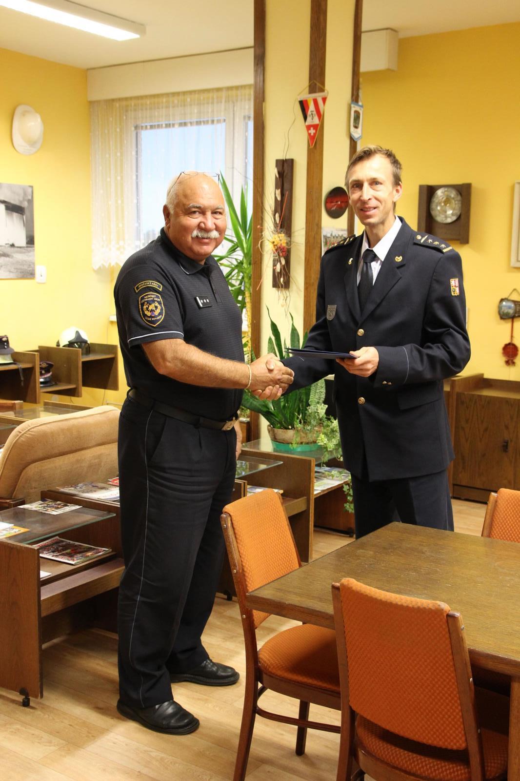 Tomáš Pazourek - autor vítězného návrhu známek HZS ČR (1).jpg