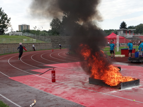 Trinecstafeta4x100mHZS (13).JPG