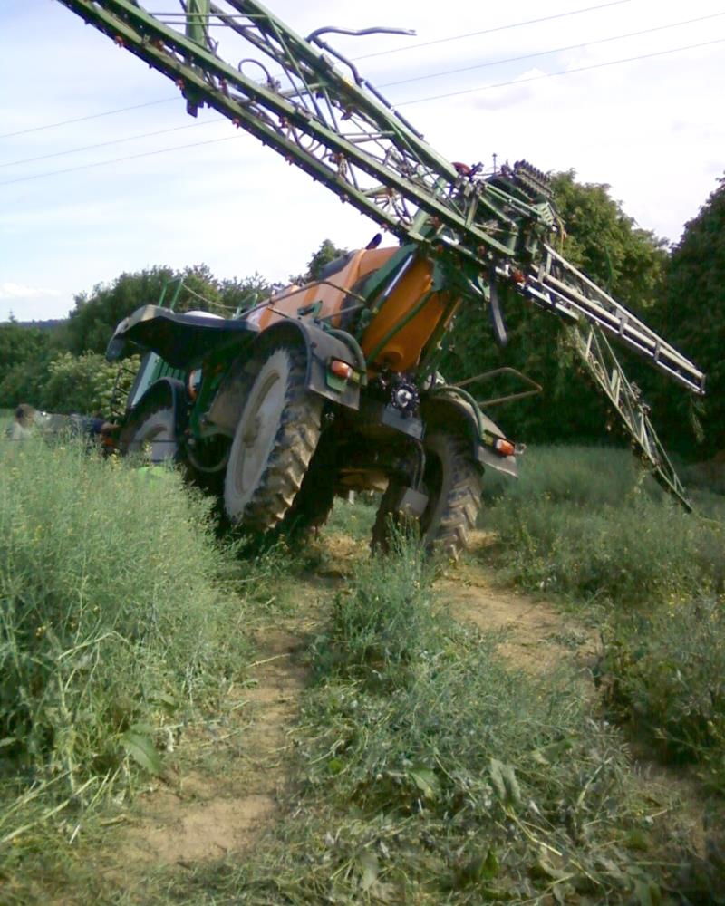 Únik insekticidu, Chtočiny - 8. 6. 2016 (4).jpg