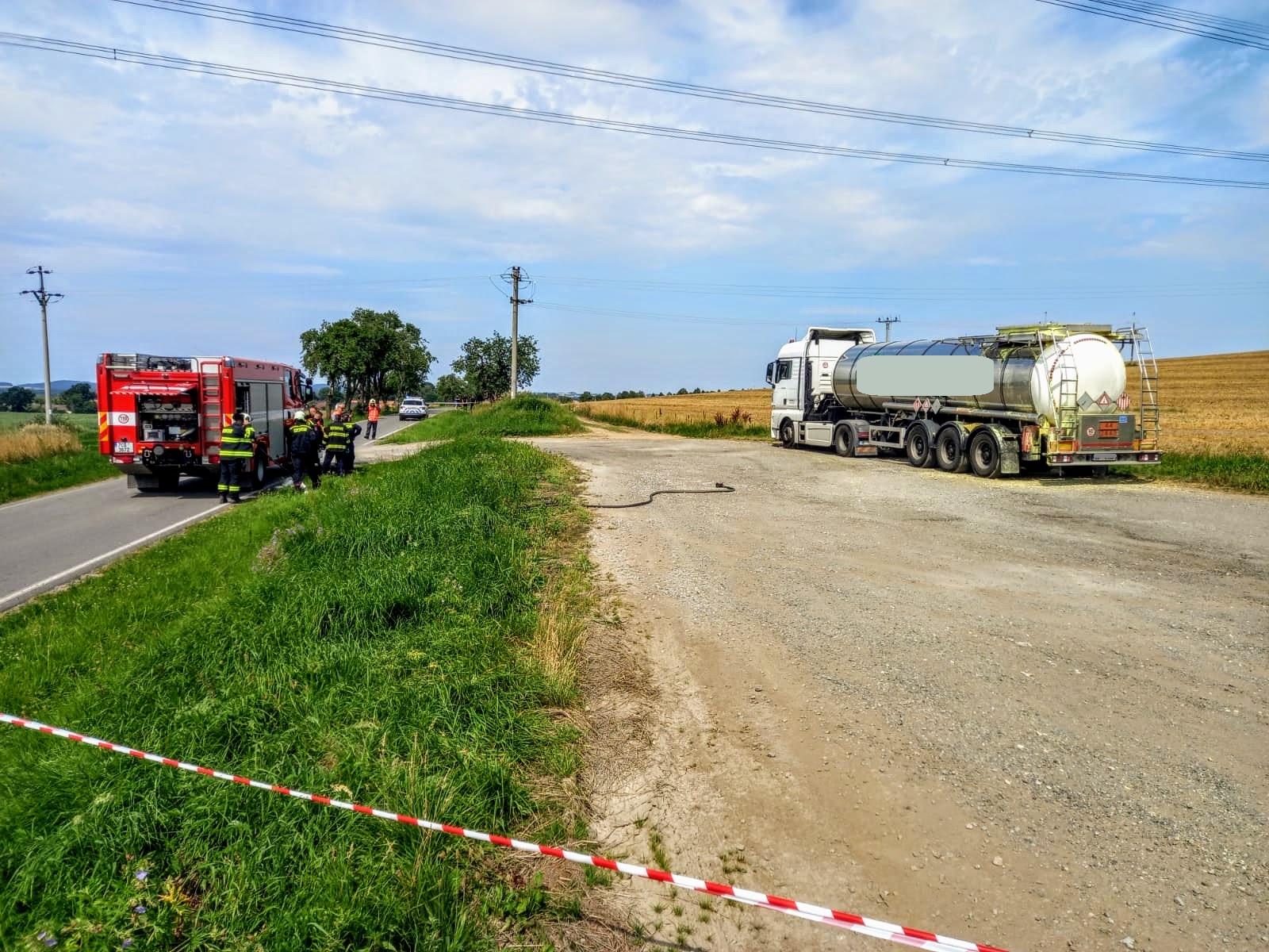Únik síry, Drhovle - 23. 7. 2022 (1).jpg