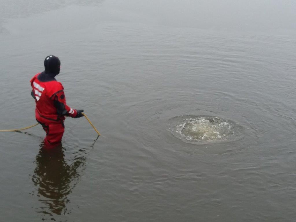 Uvolnění odtoku Vajgaru, Jindřichův Hradec - 20. 3. 2018 (3).jpg