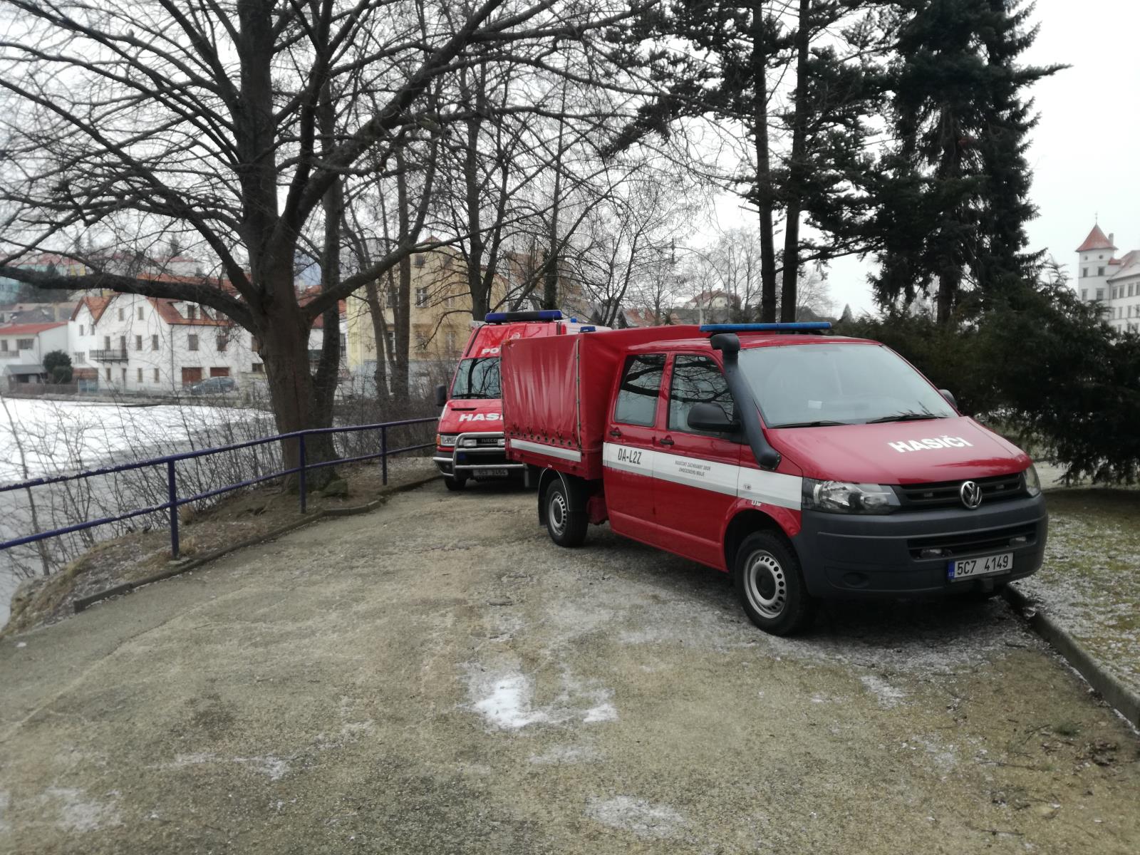 Uvolnění odtoku Vajgaru, Jindřichův Hradec - 20. 3. 2018 (7).jpg