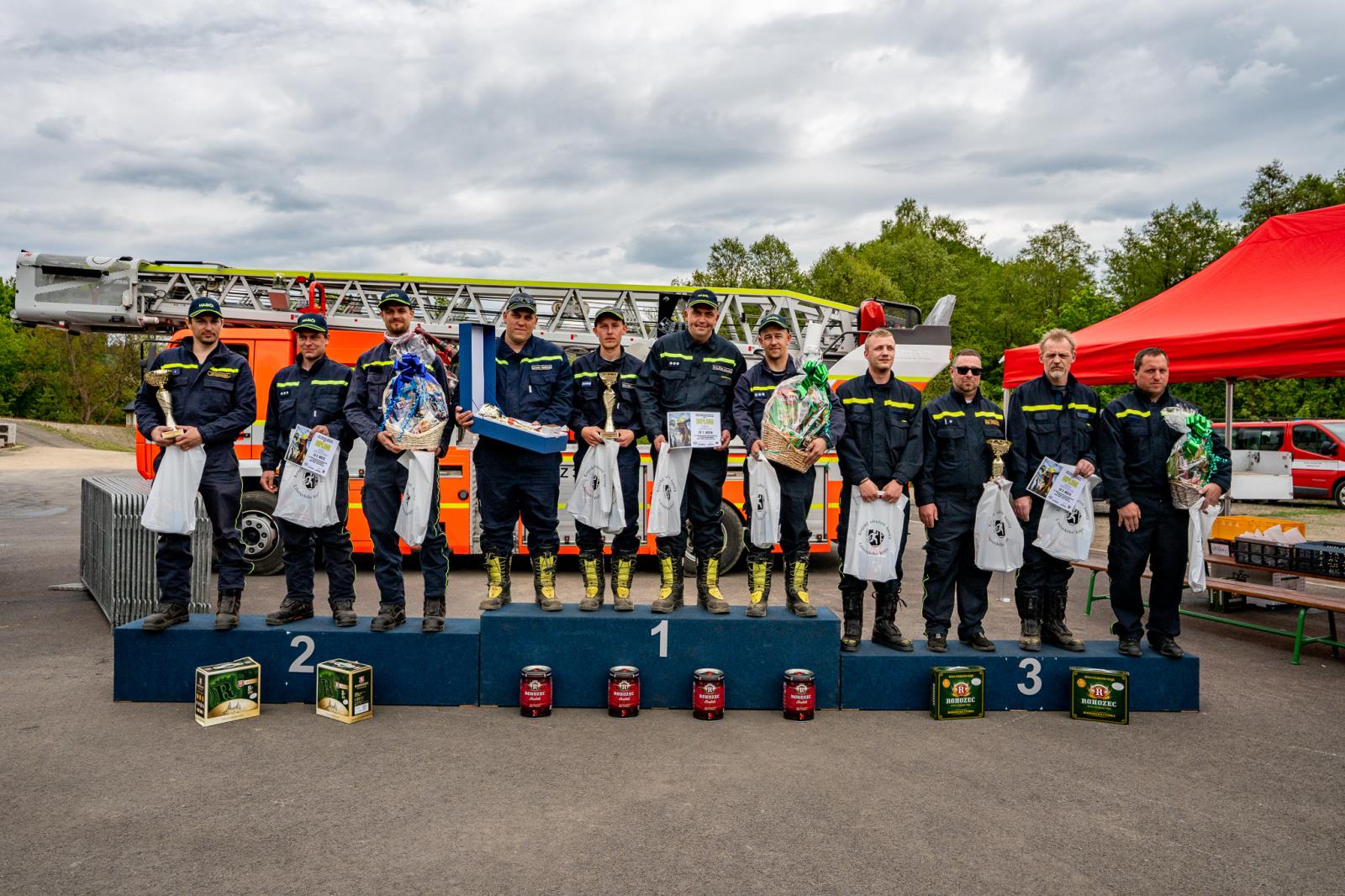 Vítězové – dobrovolní hasiči: ze Zlaté Olešnice, z České Lípy, ze Železného Brodu