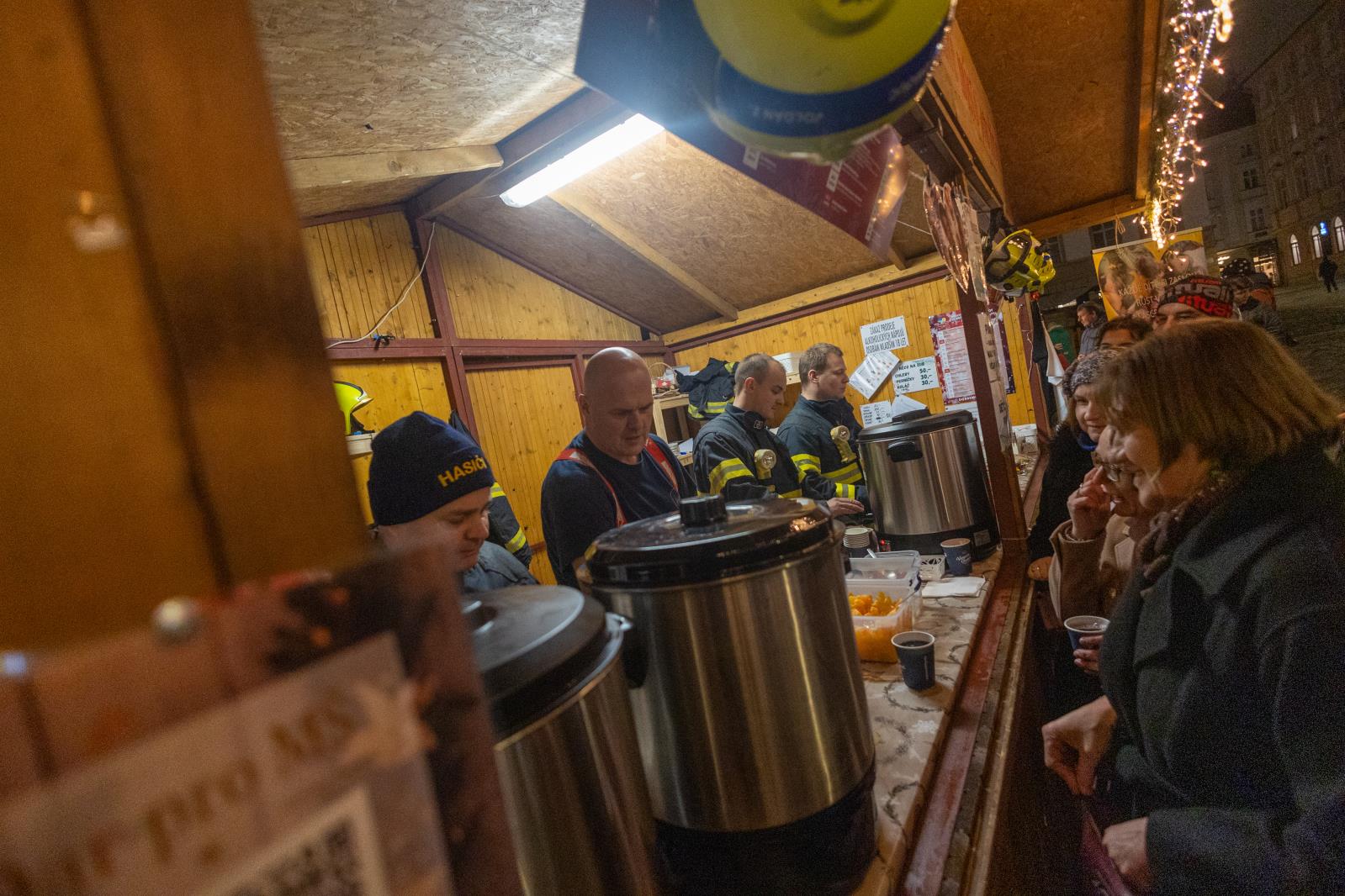 Vanocni_punc_2025-Hasici-12.jpg