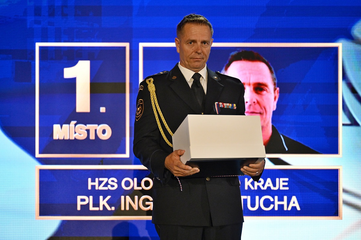 Velitel_Vedoucí roku 2024_1. místo (2).jpg