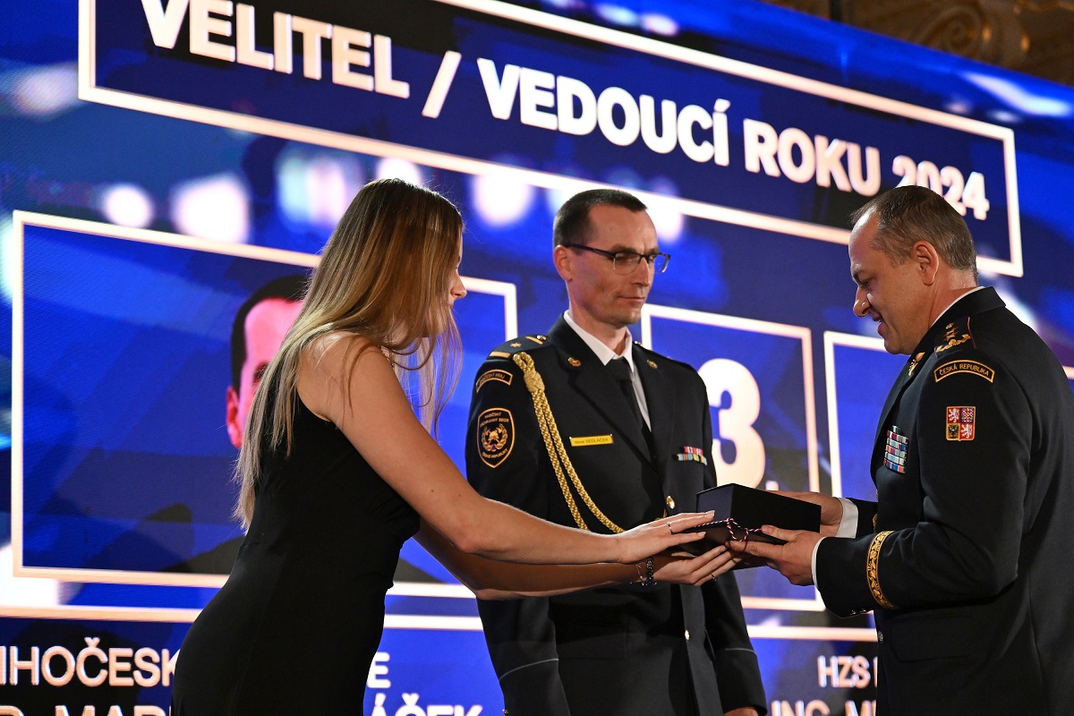 Velitel_Vedoucí roku 2024_3. místo.jpg