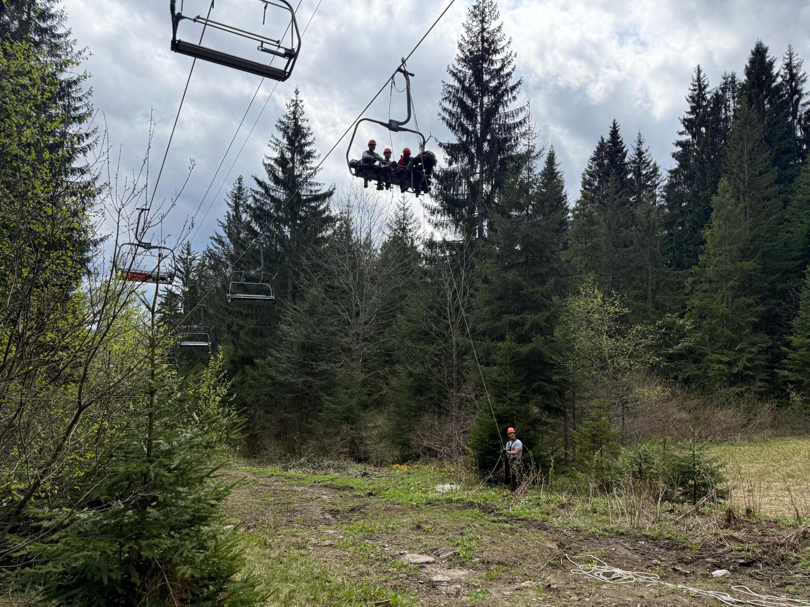 Výcvik lezců _ lanovka na Špičák (10).jpeg