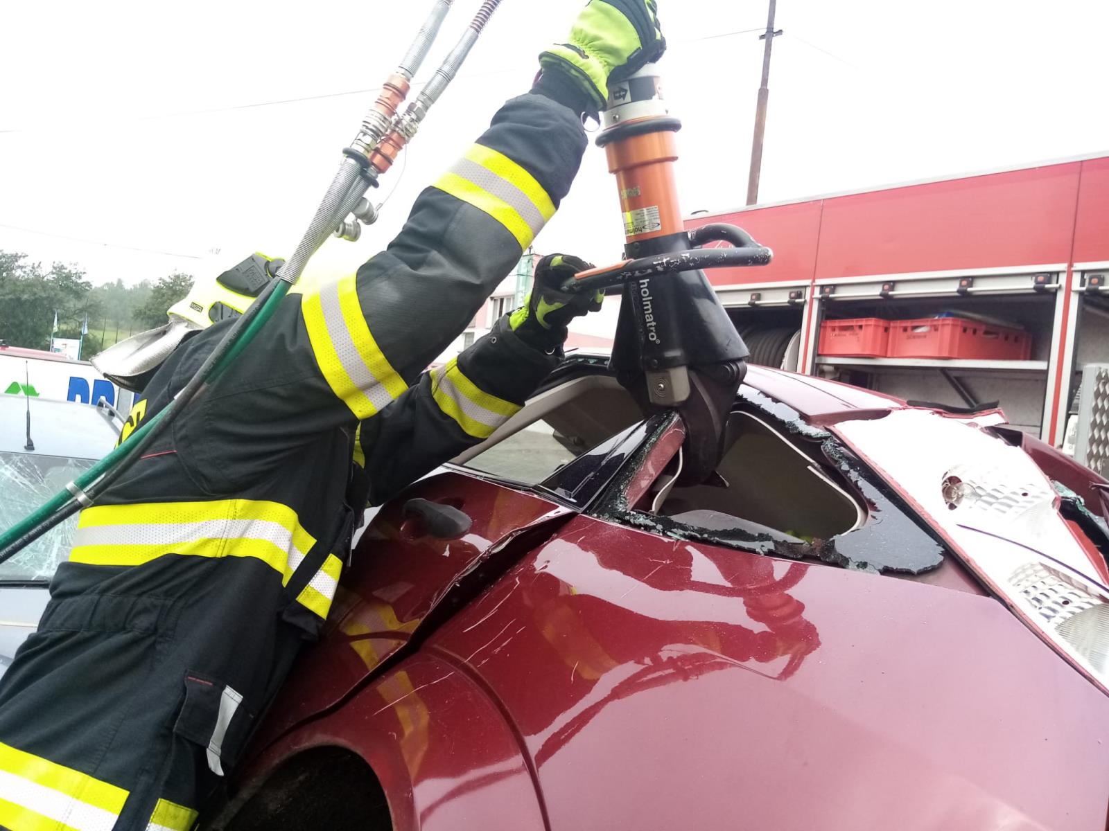 Výcvik vyprošťování (13).jpg