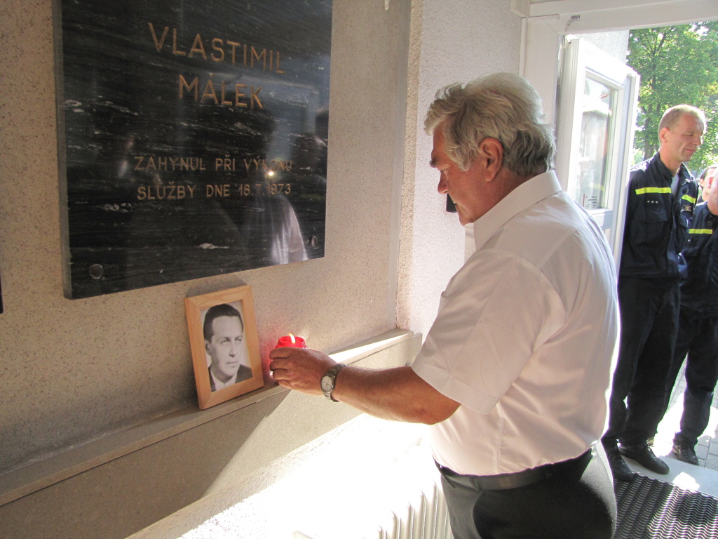 Výročí úmrtí J.R. a V.M. 18.7.2013 008.jpg