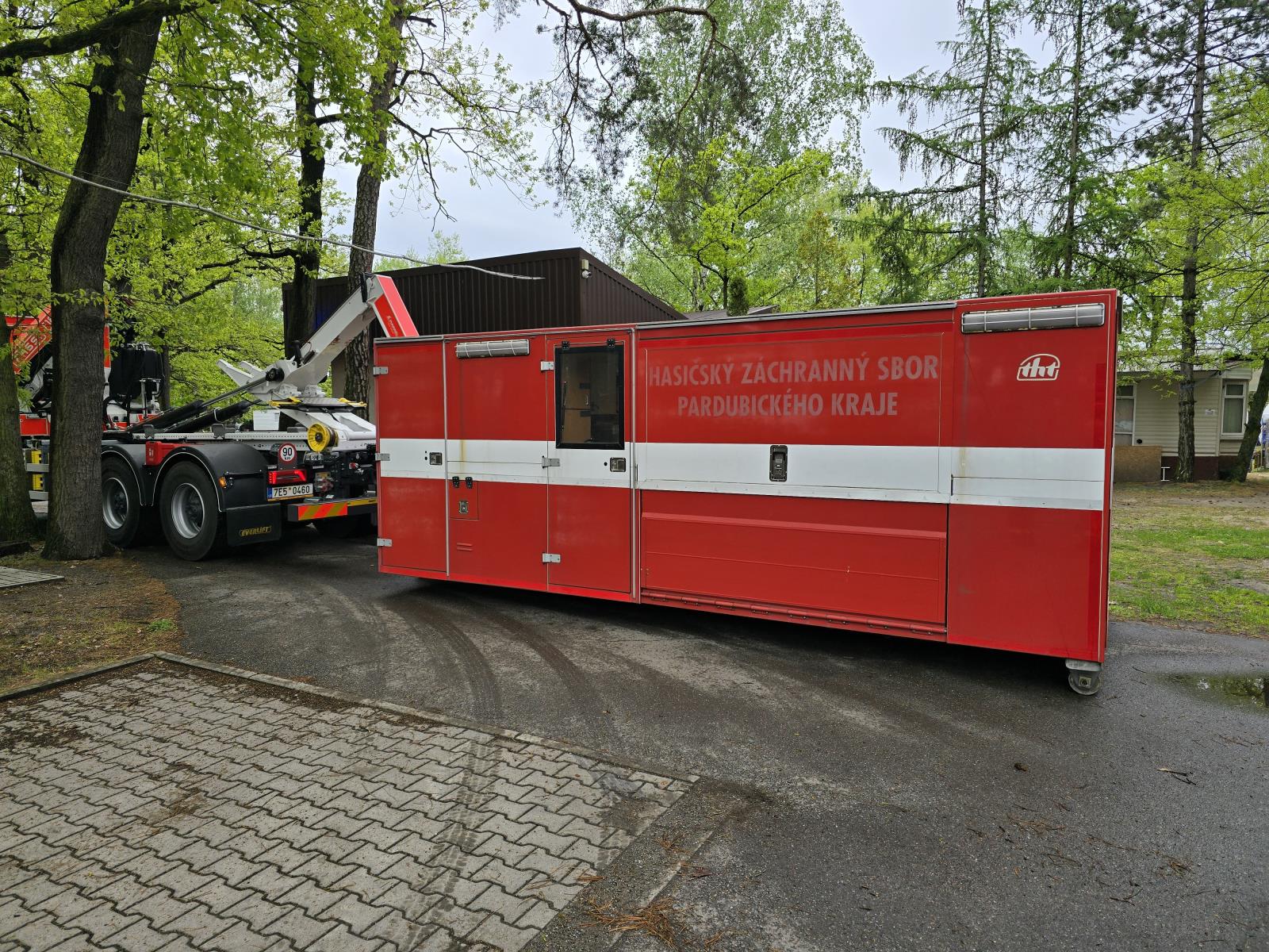 Výstavba základny Břehy