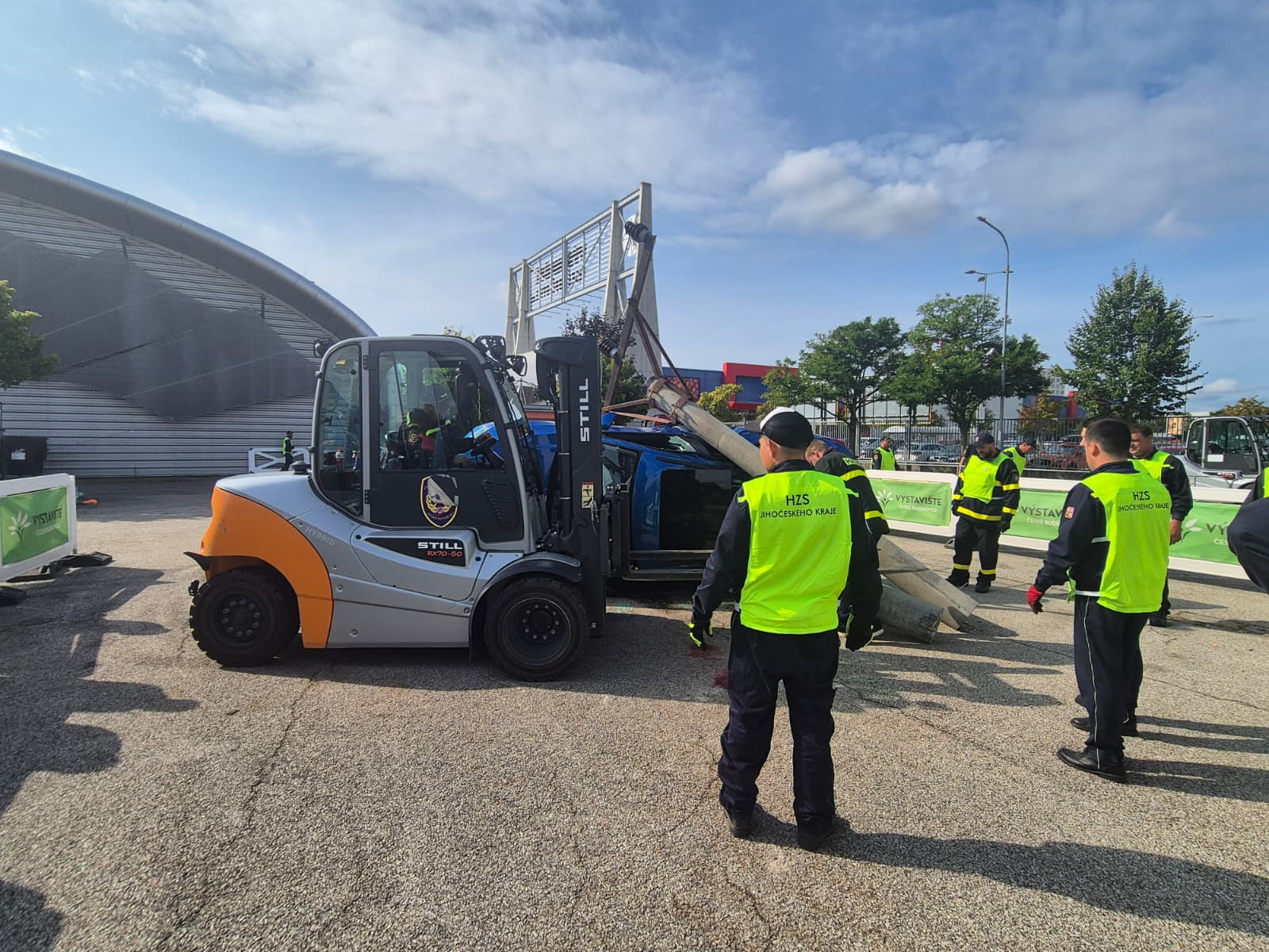 WhatsApp Image 2025-09-13 at 15.10.00(2).jpeg