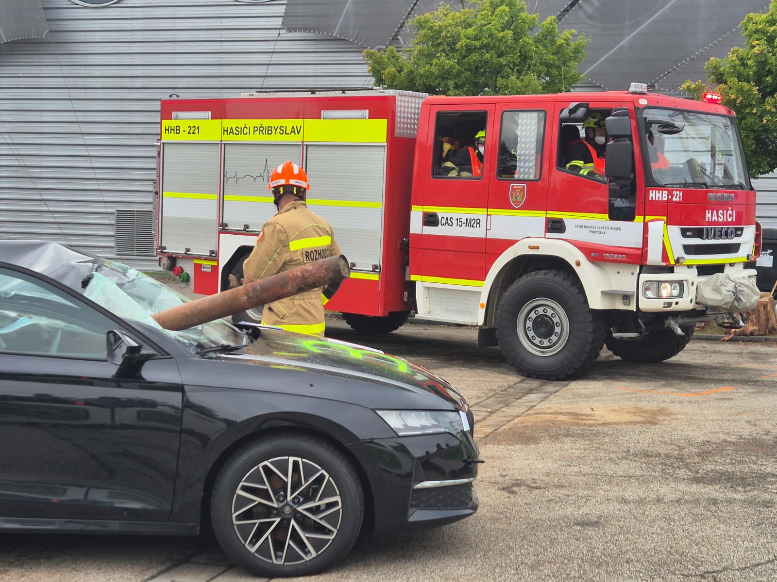 WhatsApp Image 2025-09-13 at 15.10.37(3).jpeg