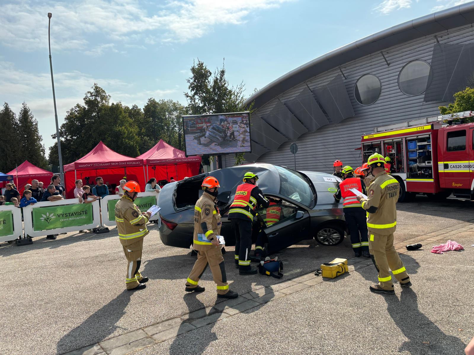 WhatsApp Image 2025-09-13 at 16.00.37(6).jpeg