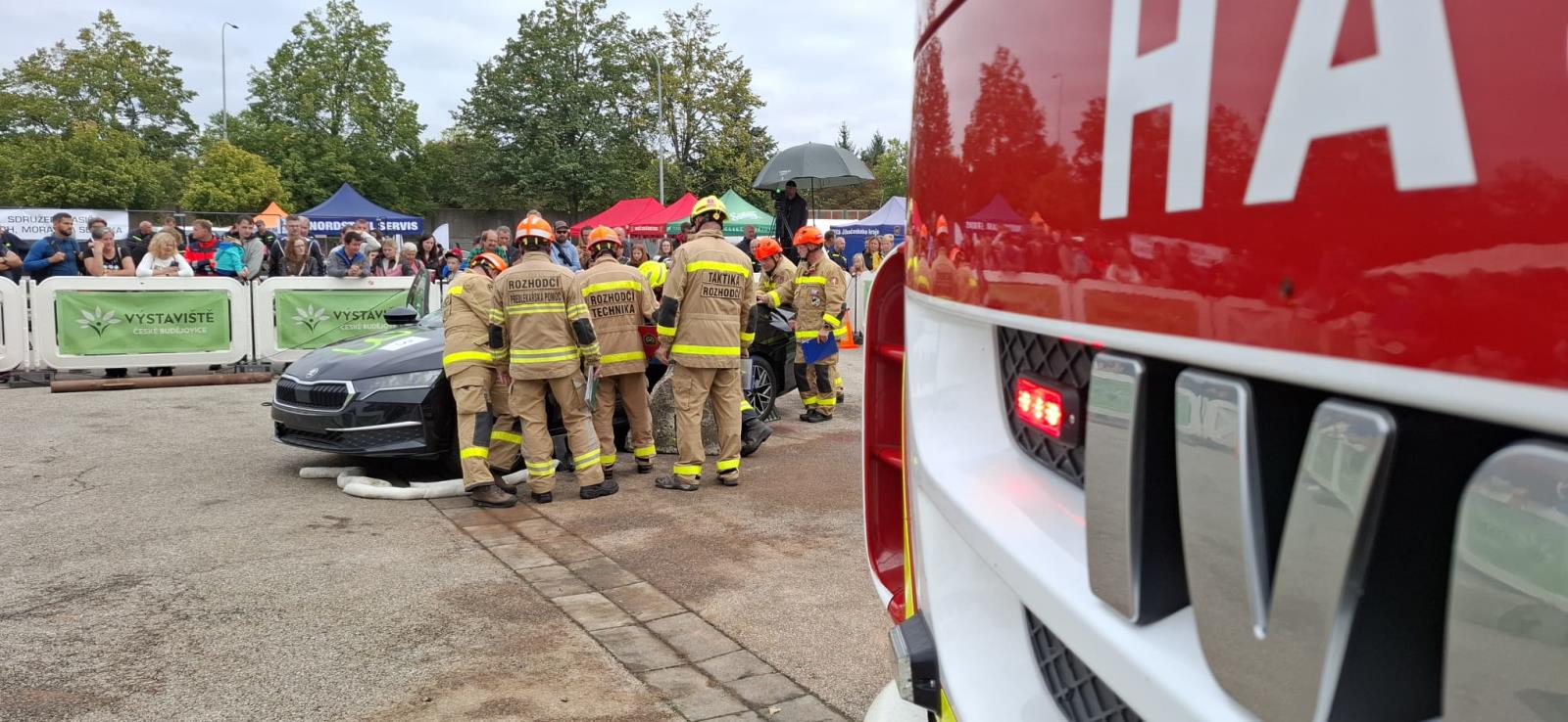 WhatsApp Image 2025-09-13 at 18.48.47(4).jpeg