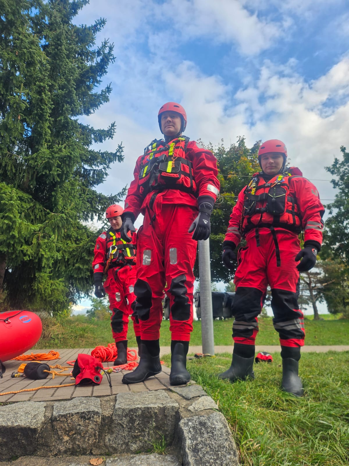 WhatsApp Image 2025-10-01 at 18.07.33(4).jpeg