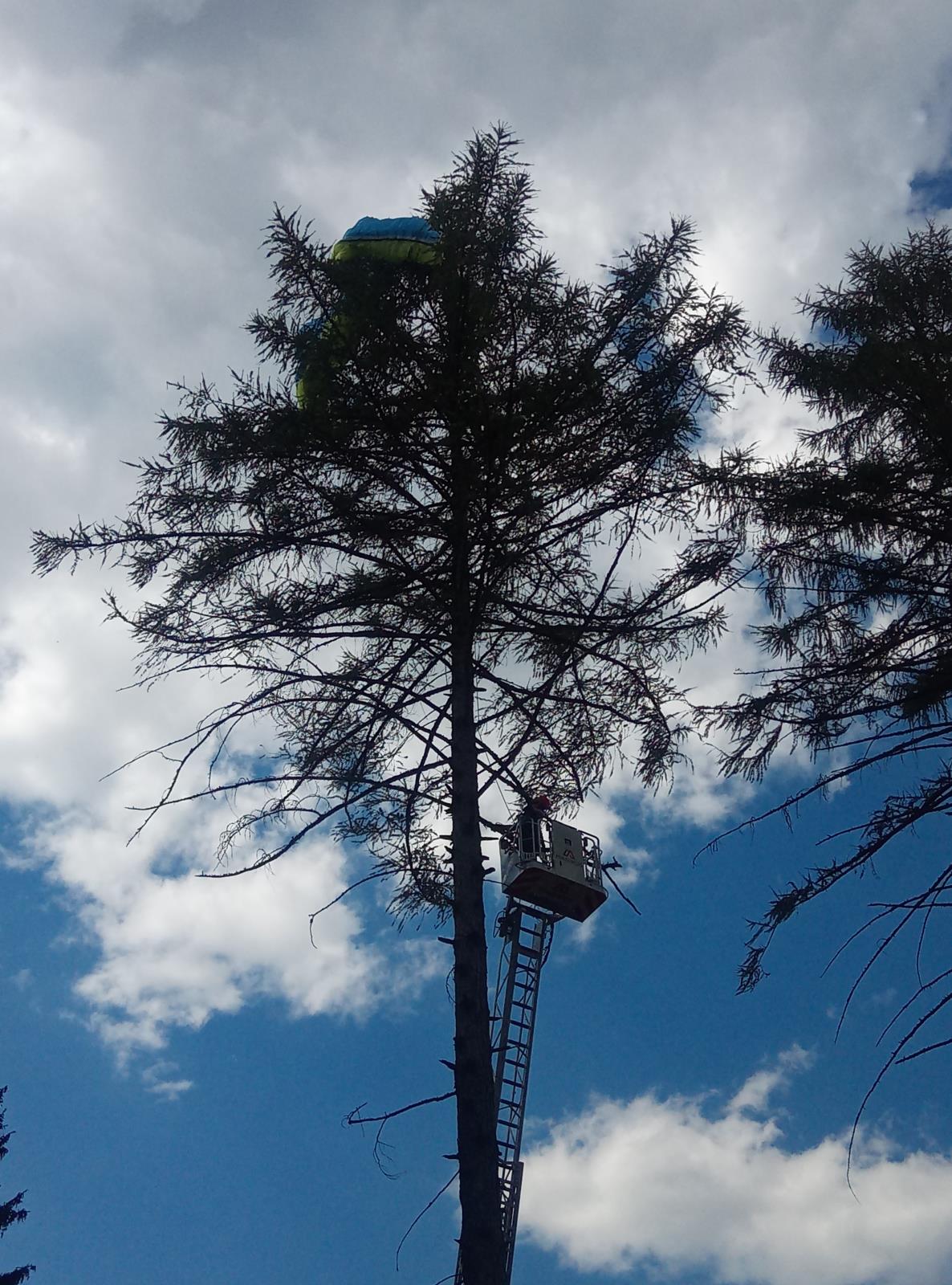 Záchrana osoby, Nová Paka (1).jpg