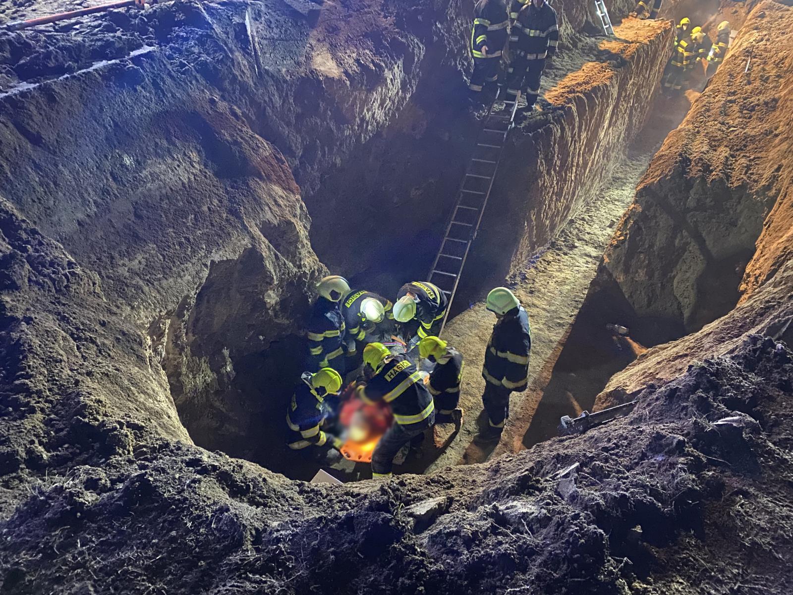 Záchrana zavaleného, Kaplice - Žďár - 10. 3. 2021 (10).jpeg