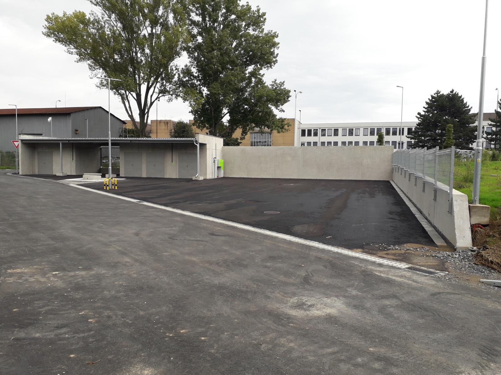 Zázemí pro výcvik mimo areál v Brně  Líšni.jpg