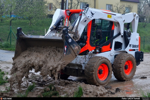 bahnodesteBobcatStaraVesnO (OV)_Lach (6).JPG