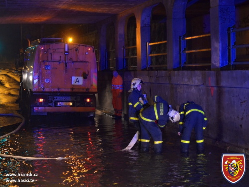 bourkavodacerpanimostOstrava (5).JPG