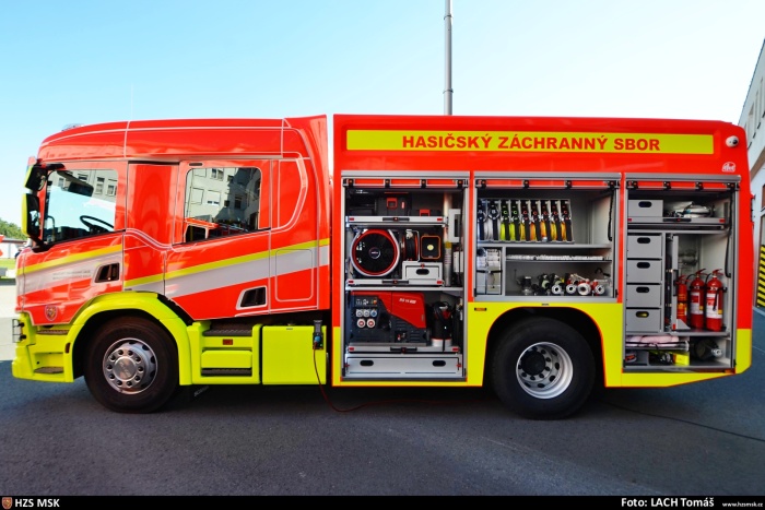 cisternypsovodOstrava_Lach (7).jpg